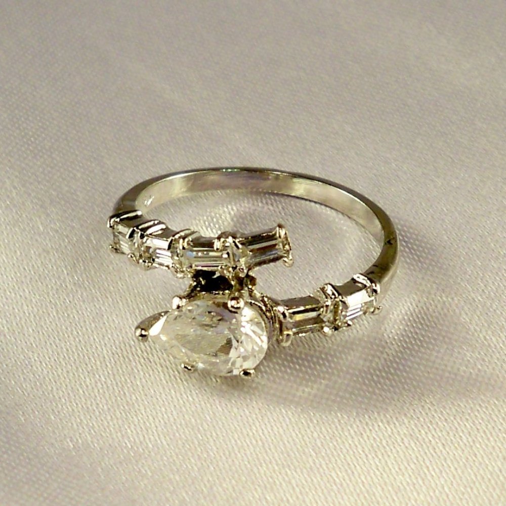NEW Tear Drop Cut Cubic Zirconias White Gold DESIGNER Rap Ring